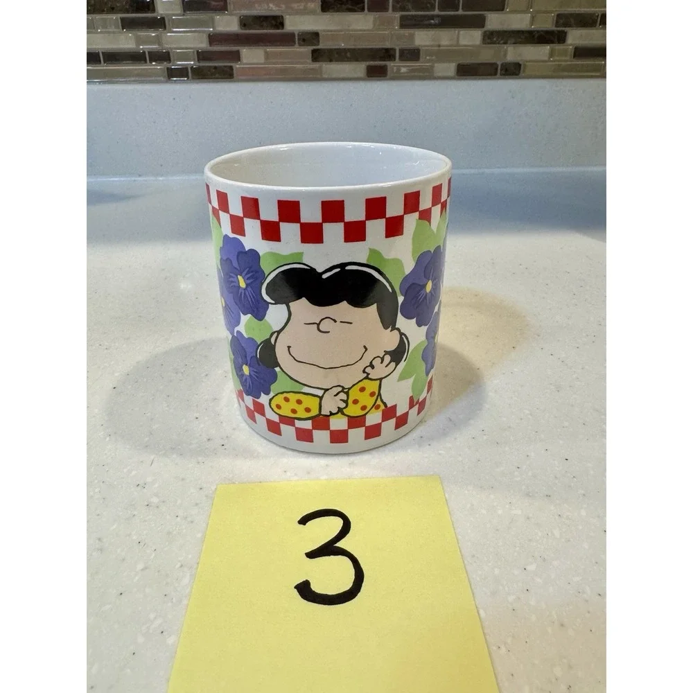 Set Of 4 Benjamin & Medwin Peanuts Gang Coffee Tea Mugs Cups Red White Check - Picture 9 of 15